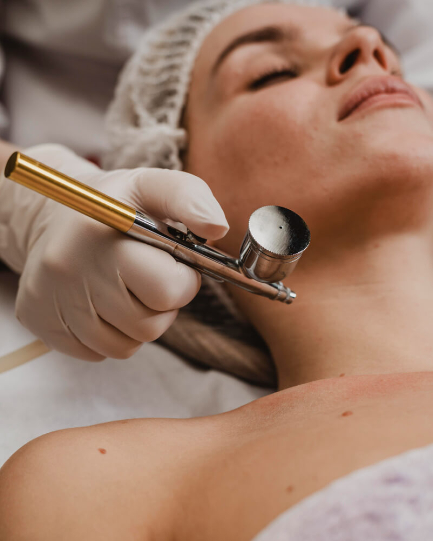 الشهادات والخبرة