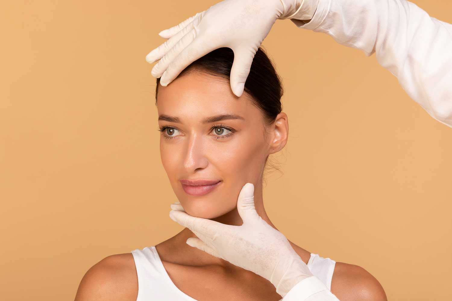 شد الجبهة بالمنظار