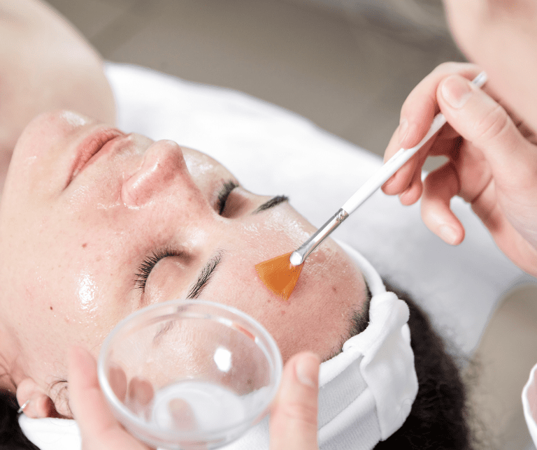Peeling Procedures in Abu Dhabi - Woman Getting Peeling Procedure